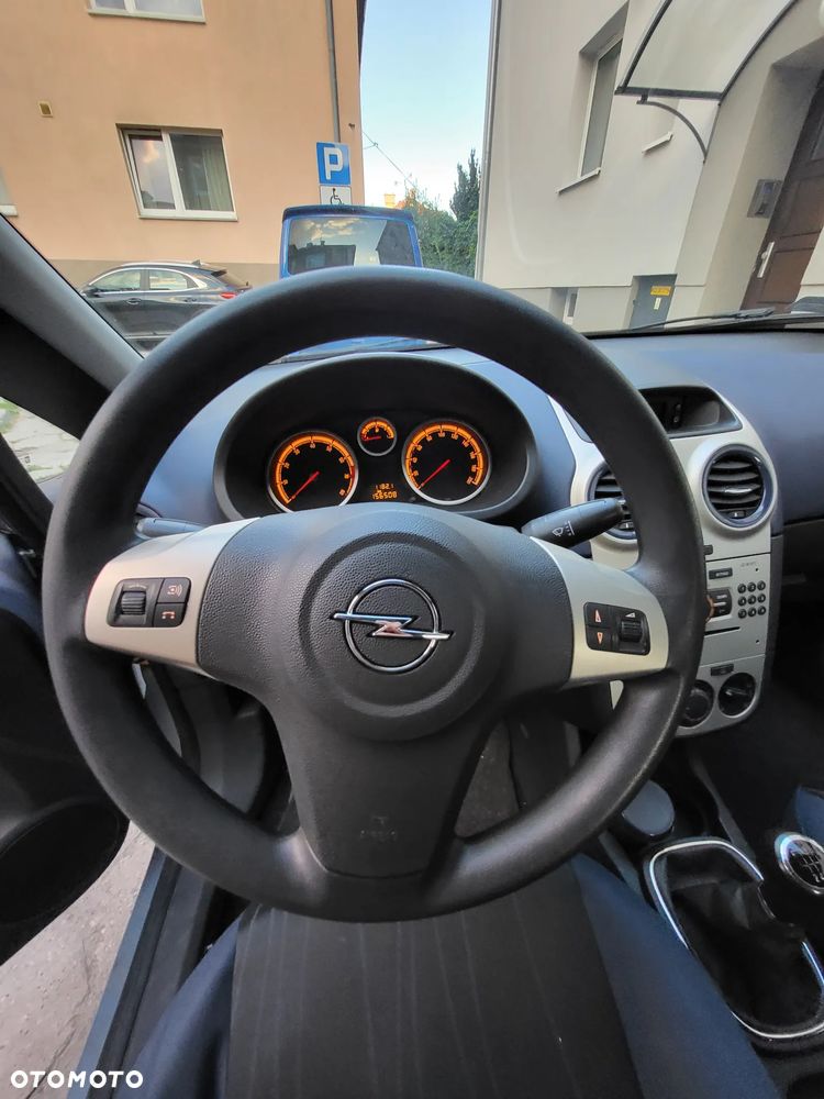 Opel Corsa - 13