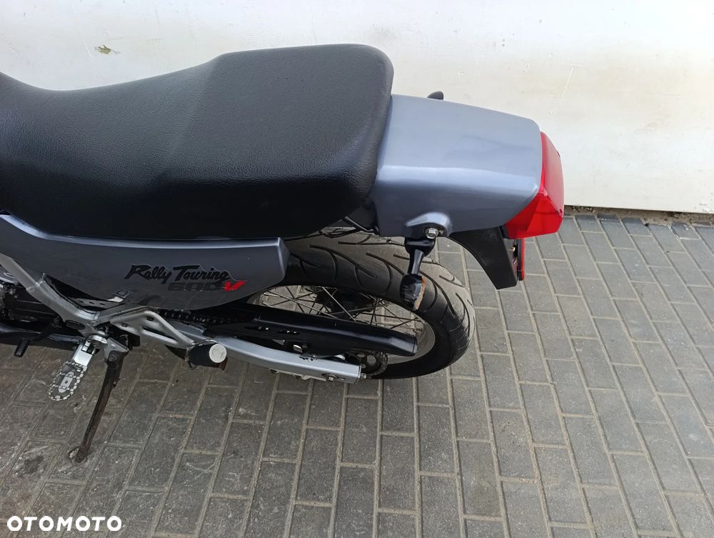 Honda Transalp - 17