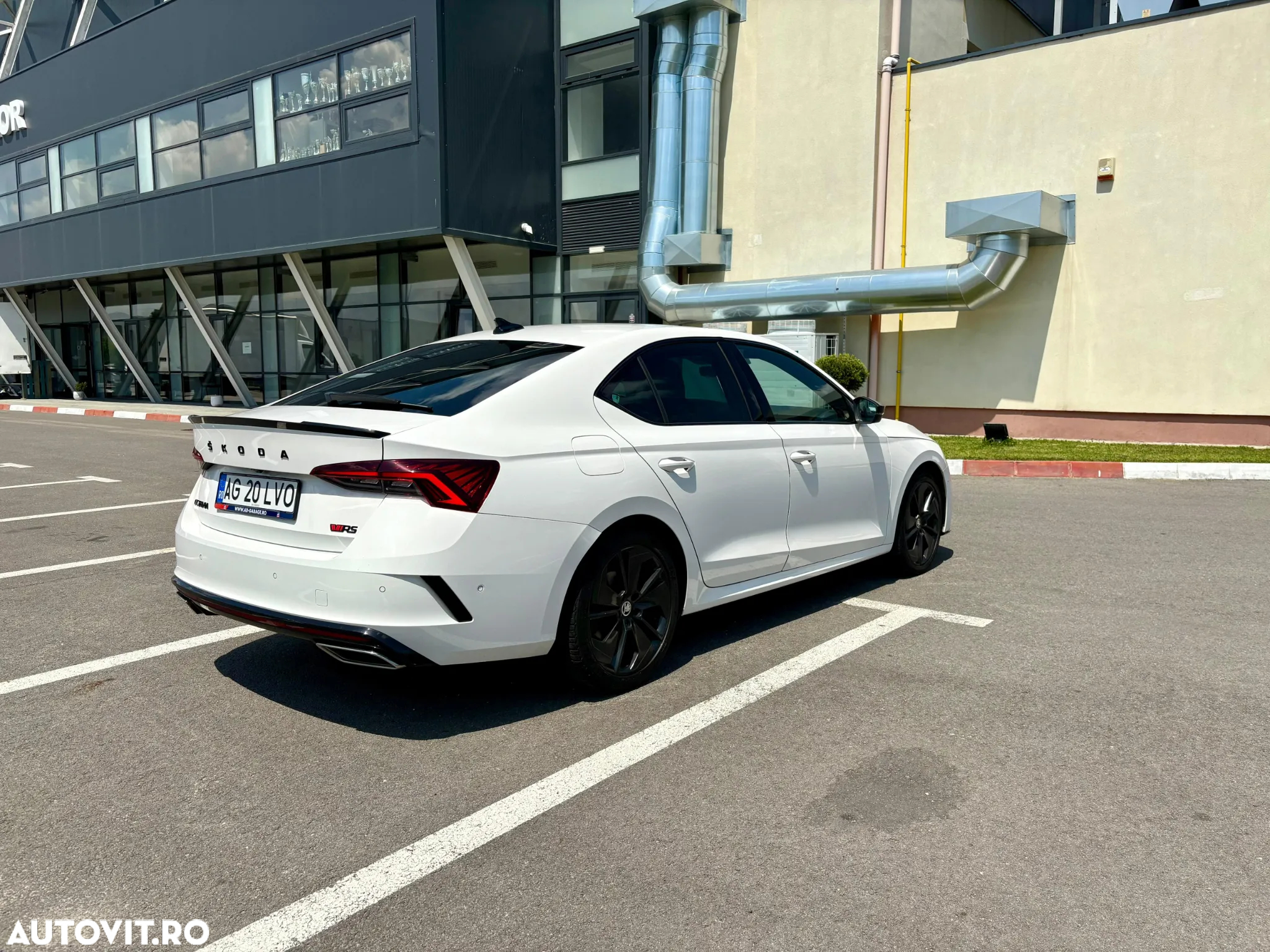 Skoda Octavia 2.0 TDI DSG RS - 4