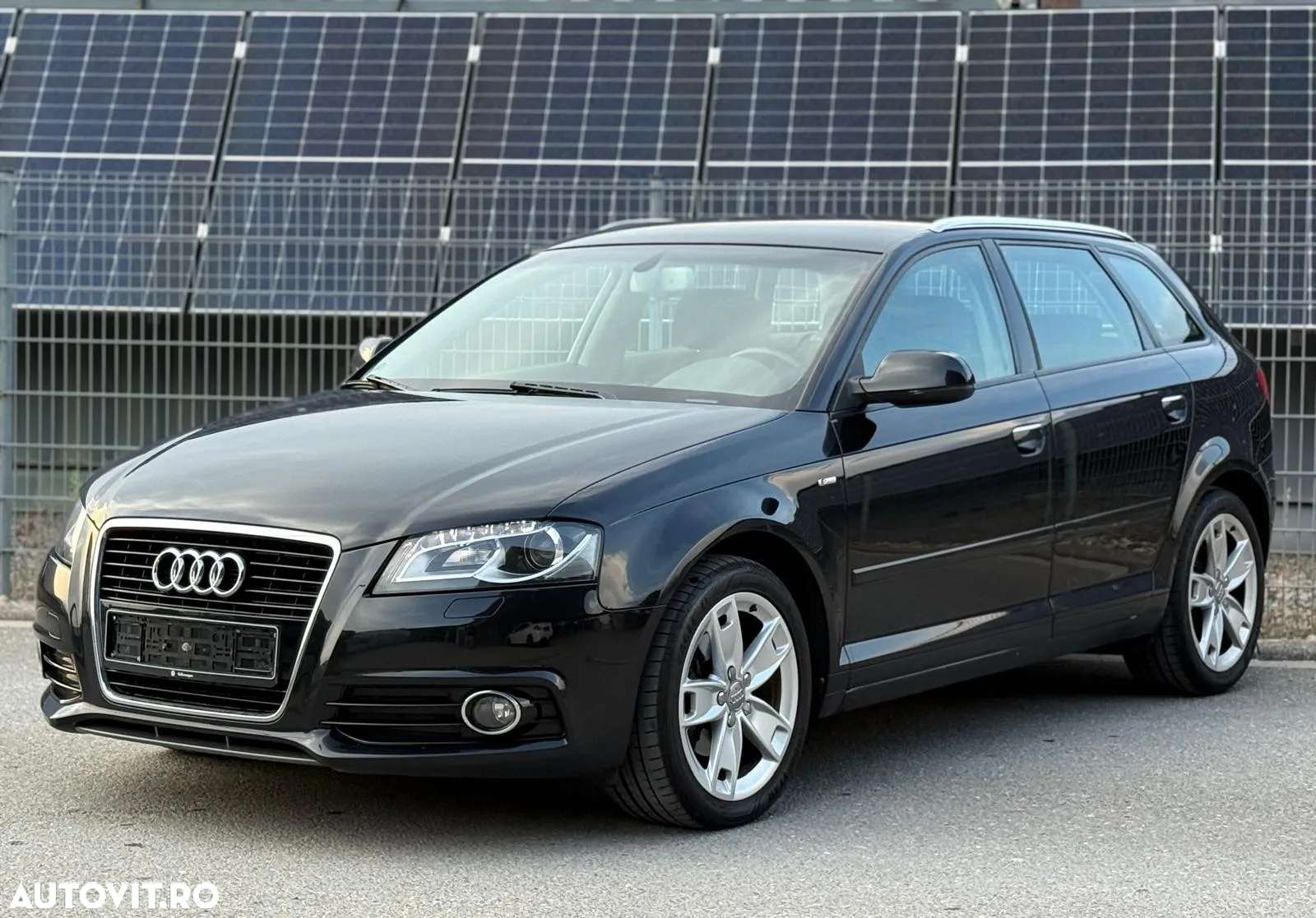Audi A3 2.0 TDI Sportback DPF S line Sportpaket - 3