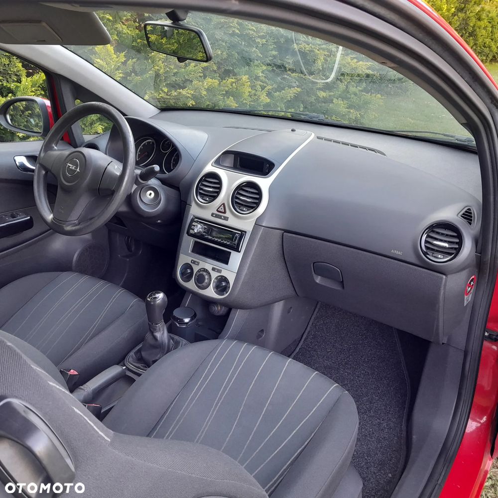 Opel Corsa 1.2 16V - 11