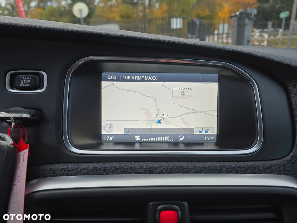 Volvo V40 D2 - 31