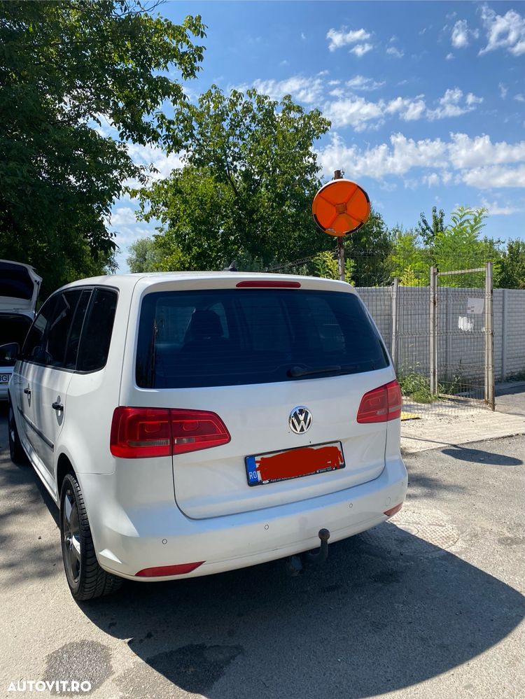 Volkswagen Touran 1.6 TDI Highline - 7