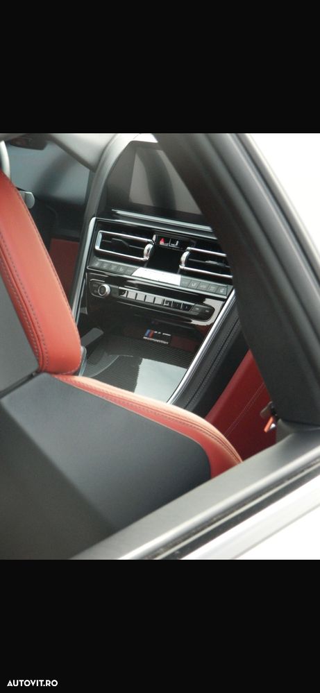 BMW M8 Competition - 15
