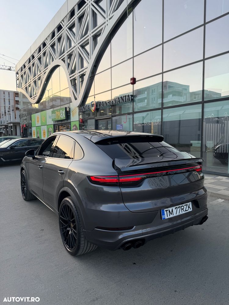 Porsche Cayenne Standard - 9