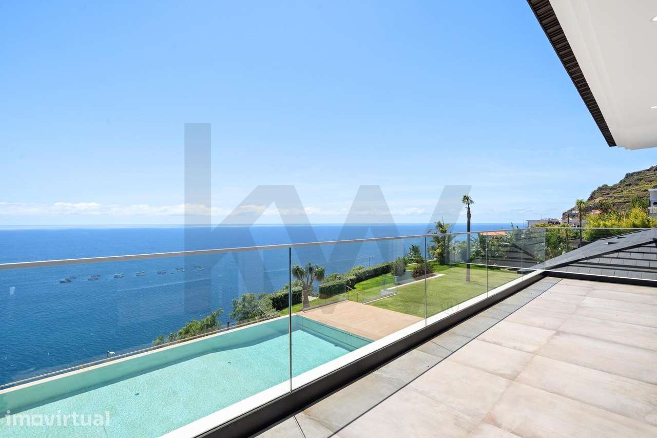 Moradia Contemporânea de Luxo com 5 Quartos | Arco da Calheta, Madeira - Grande imagem: 5/60