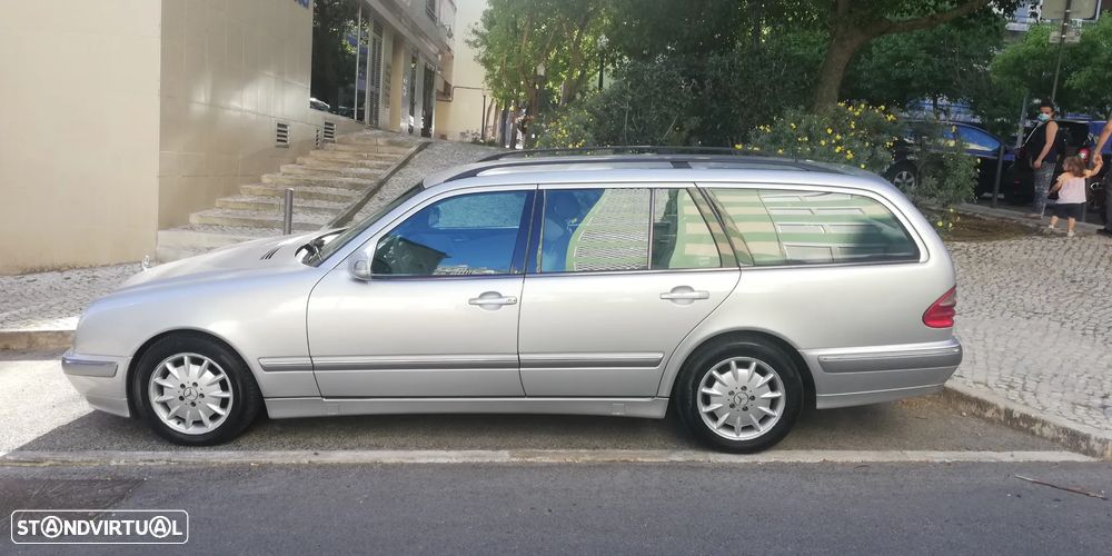 Mercedes-Benz E 220 CDI Avantgarde - 2
