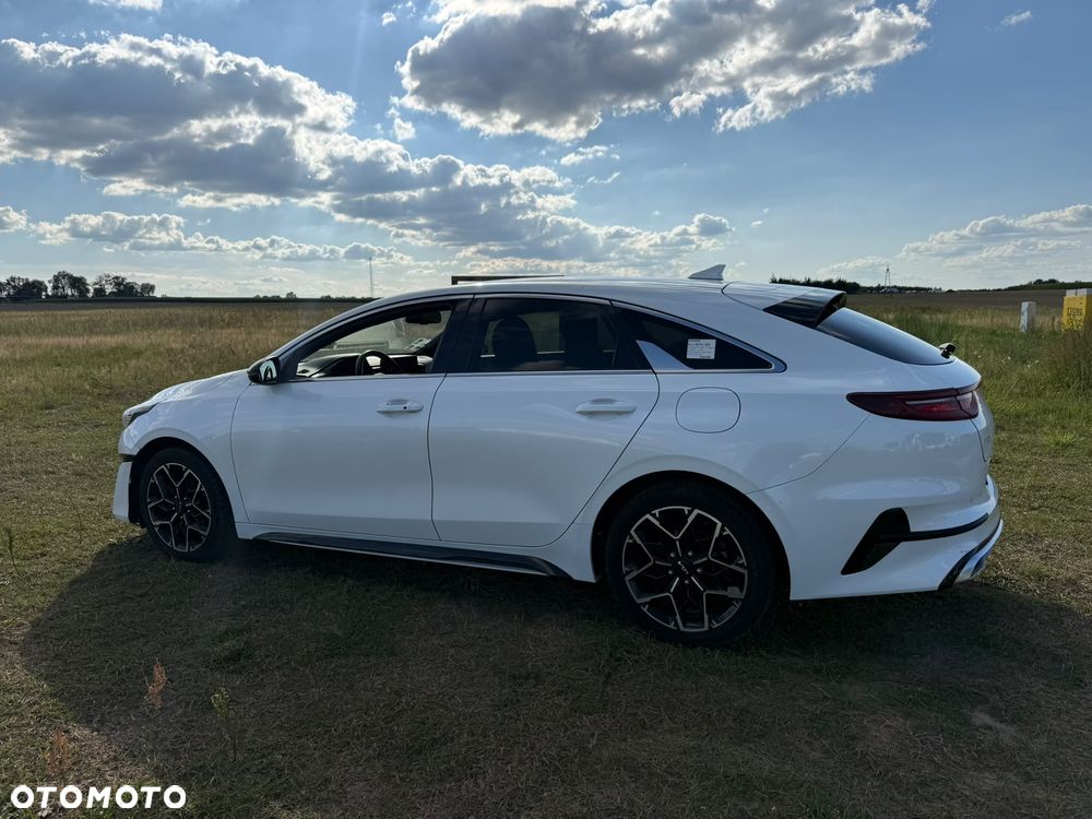 Kia ProCeed 1.5 T-GDI DCT7 OPF GT LINE - 36