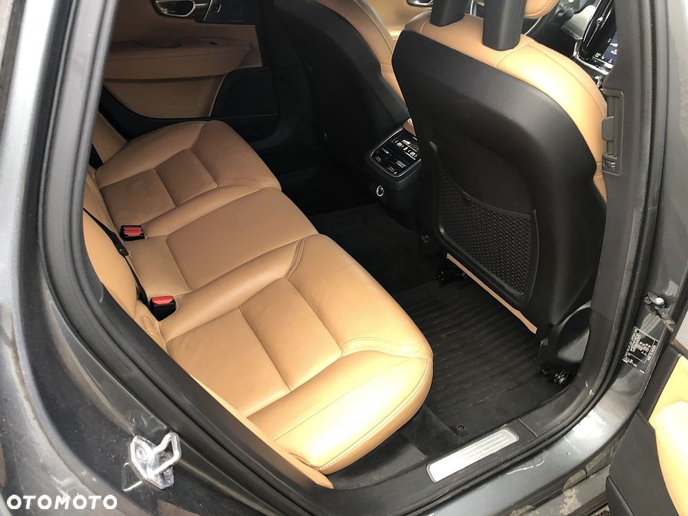 Volvo S90 D5 SCR AWD Inscription - 10