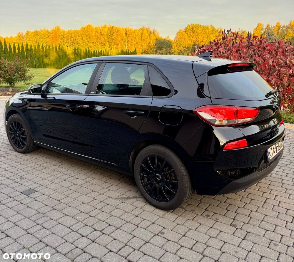 Hyundai i30 1.4 YES - 8