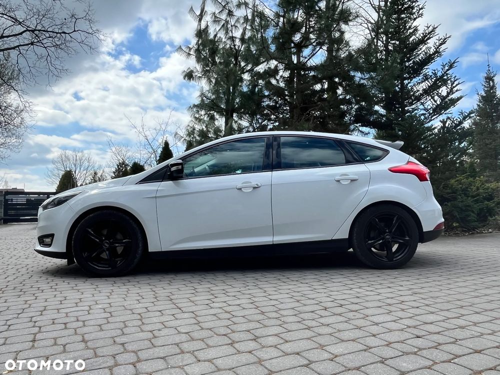 Ford Focus - 1
