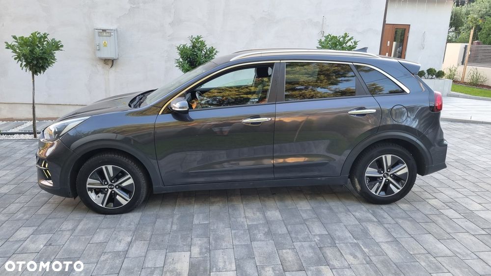 Kia Niro 1.6 GDI Hybrid L Business Line - 7