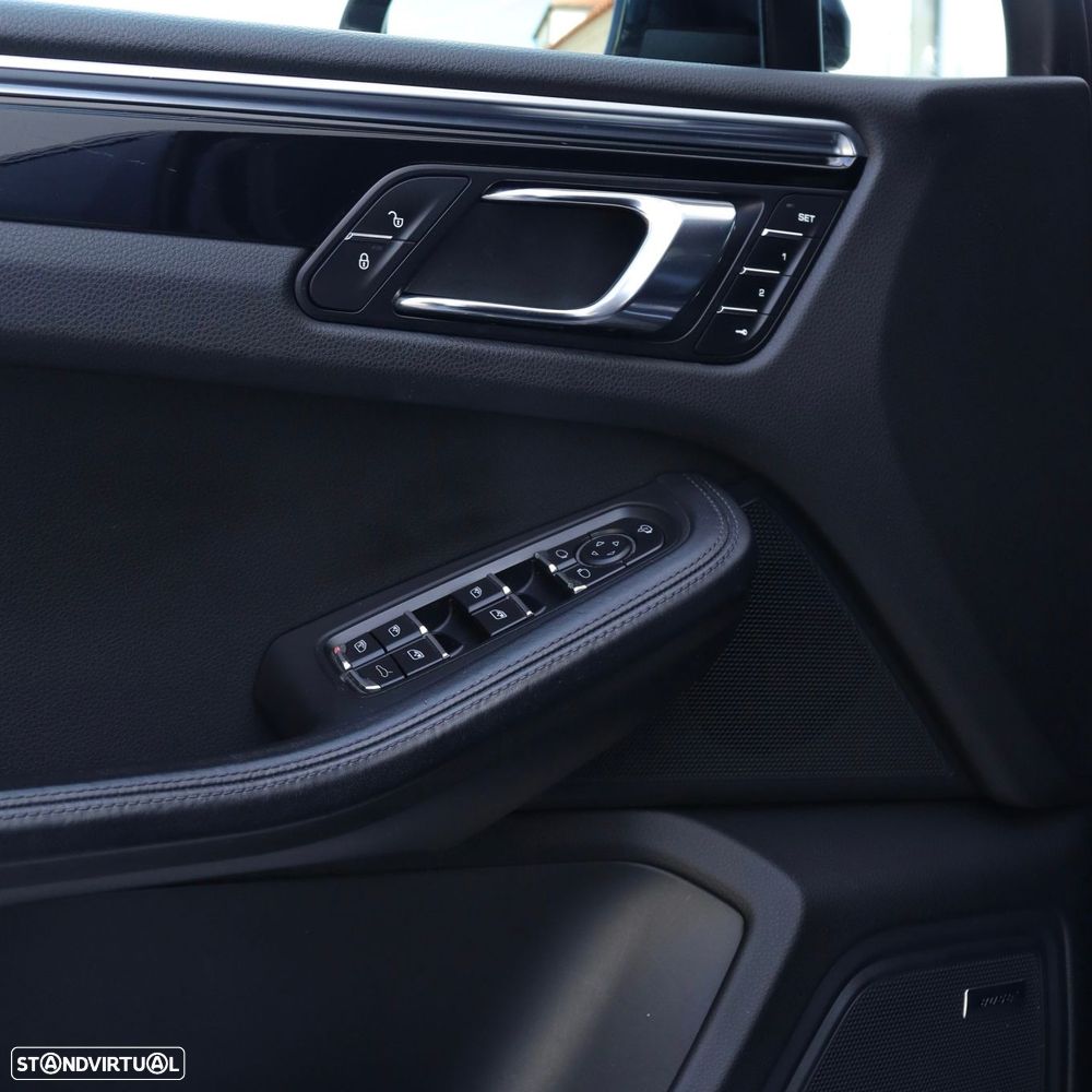 Porsche Macan S - 16