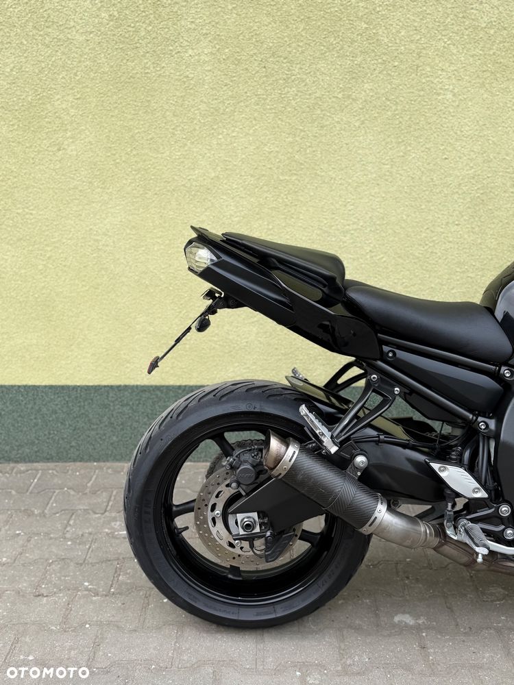 Yamaha FZ8 - 9