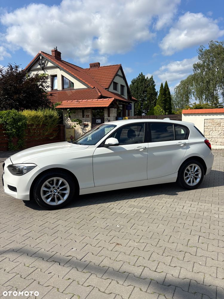 BMW Seria 1 116i - 4