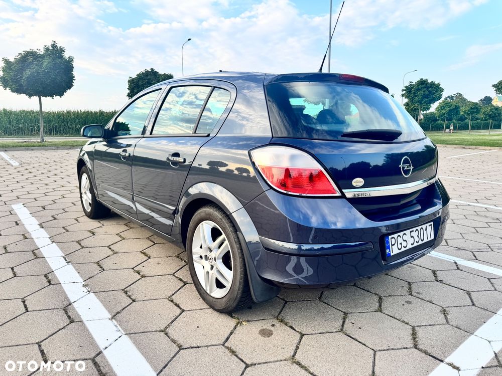 Opel Astra 1.6 Enjoy - 5