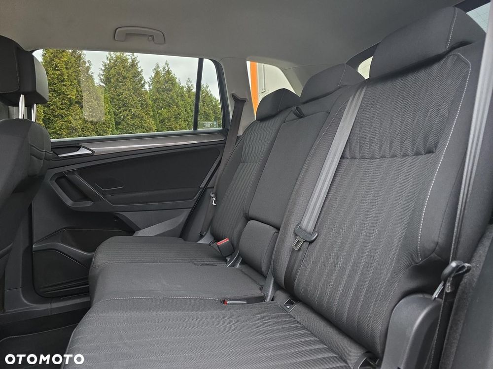 Volkswagen Tiguan - 21