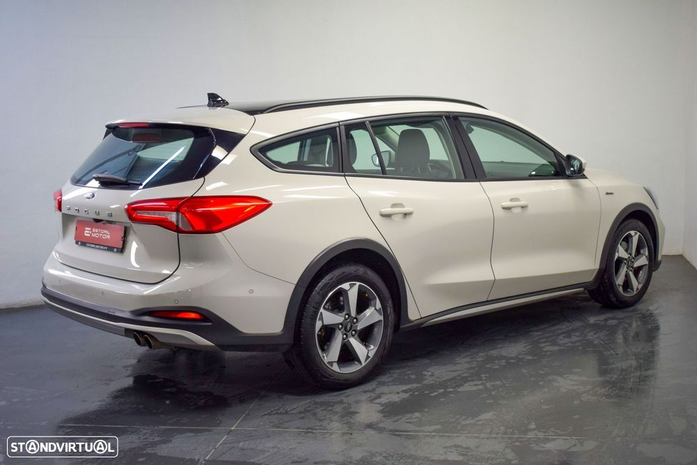 Ford Focus SW 1.5 TDCi EcoBlue Active - 3