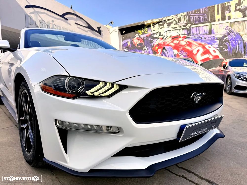 Ford Mustang 2.3i EcoBoost Aut. - 36