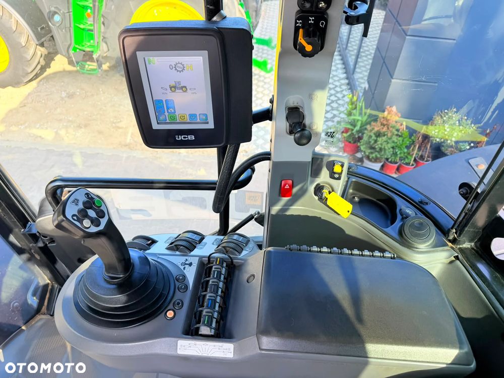 JCB 4190 - 21