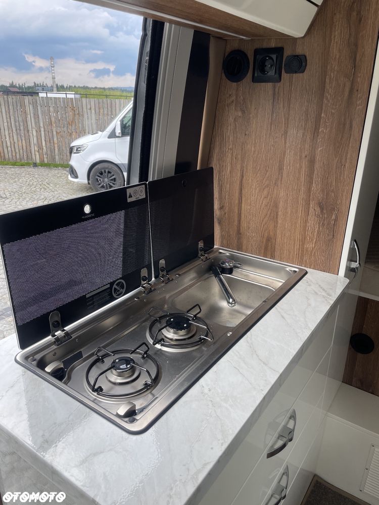 Mercedes-Benz Sprinter - 6