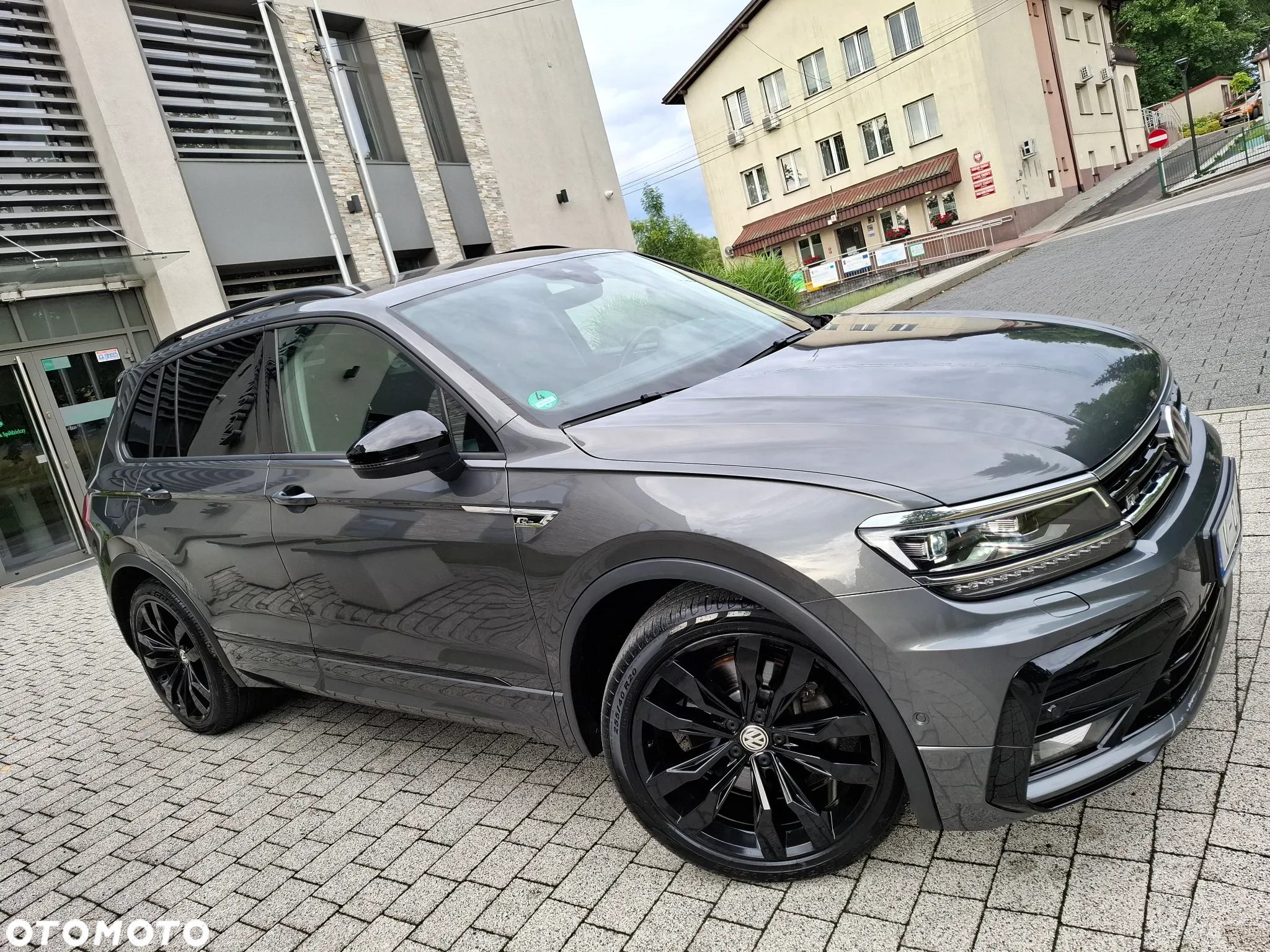 Volkswagen Tiguan 2.0 TDI SCR 4MOTION DSG Highline - 3