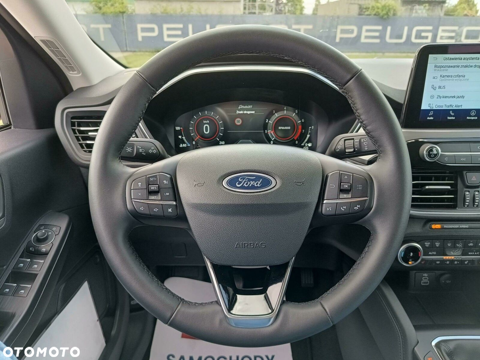Ford Kuga - 17
