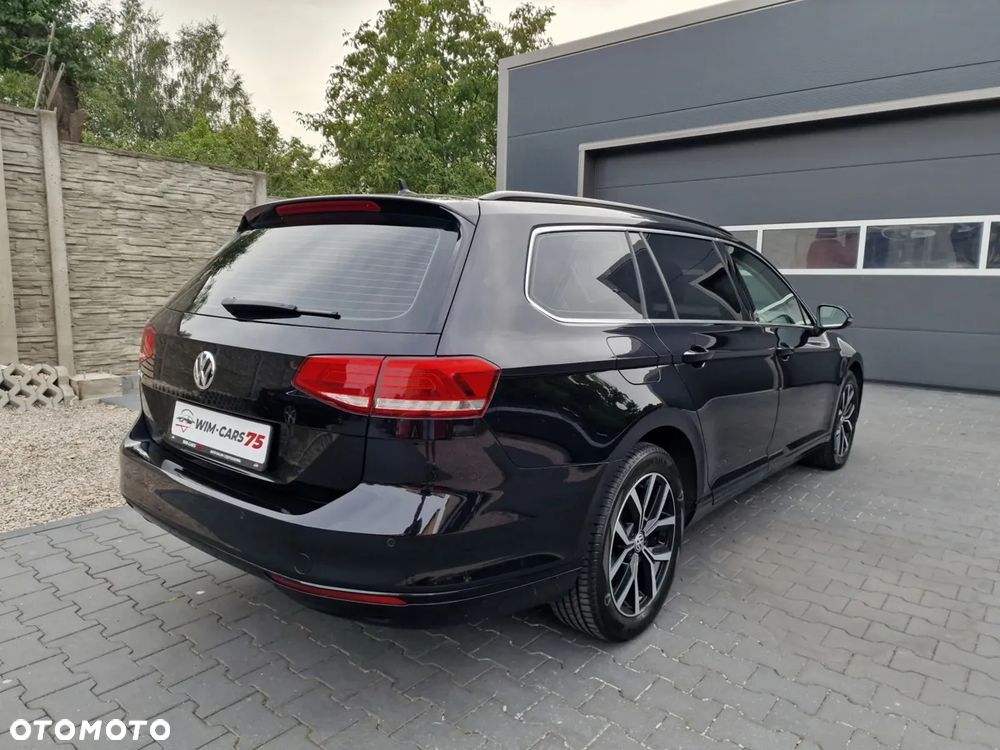 Volkswagen Passat 2.0 TDI BMT Comfortline - 12