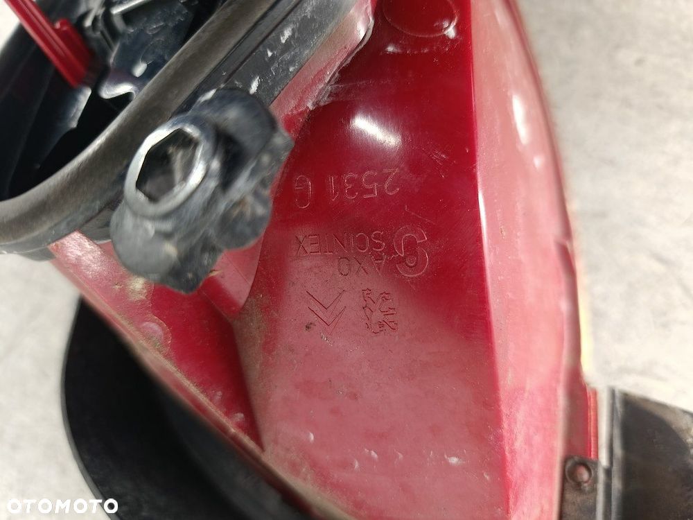 LAMPA TYLNA LEWA PEUGEOT 206 CC 2531G  AXO SCINTEX - 2