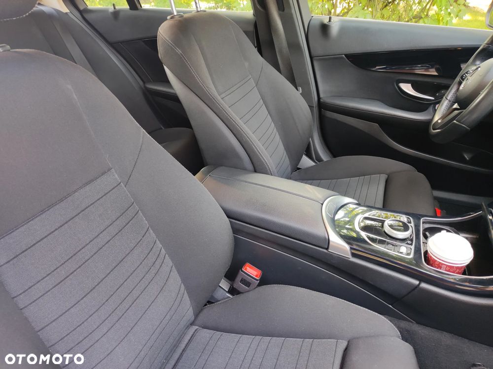 Mercedes-Benz Klasa C 160 Business Edition 9G-TRONIC - 13