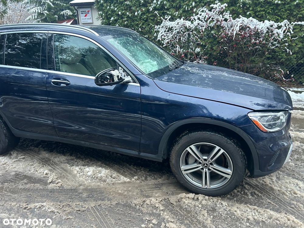 Mercedes-Benz GLC 300 4Matic 9G-TRONIC - 4