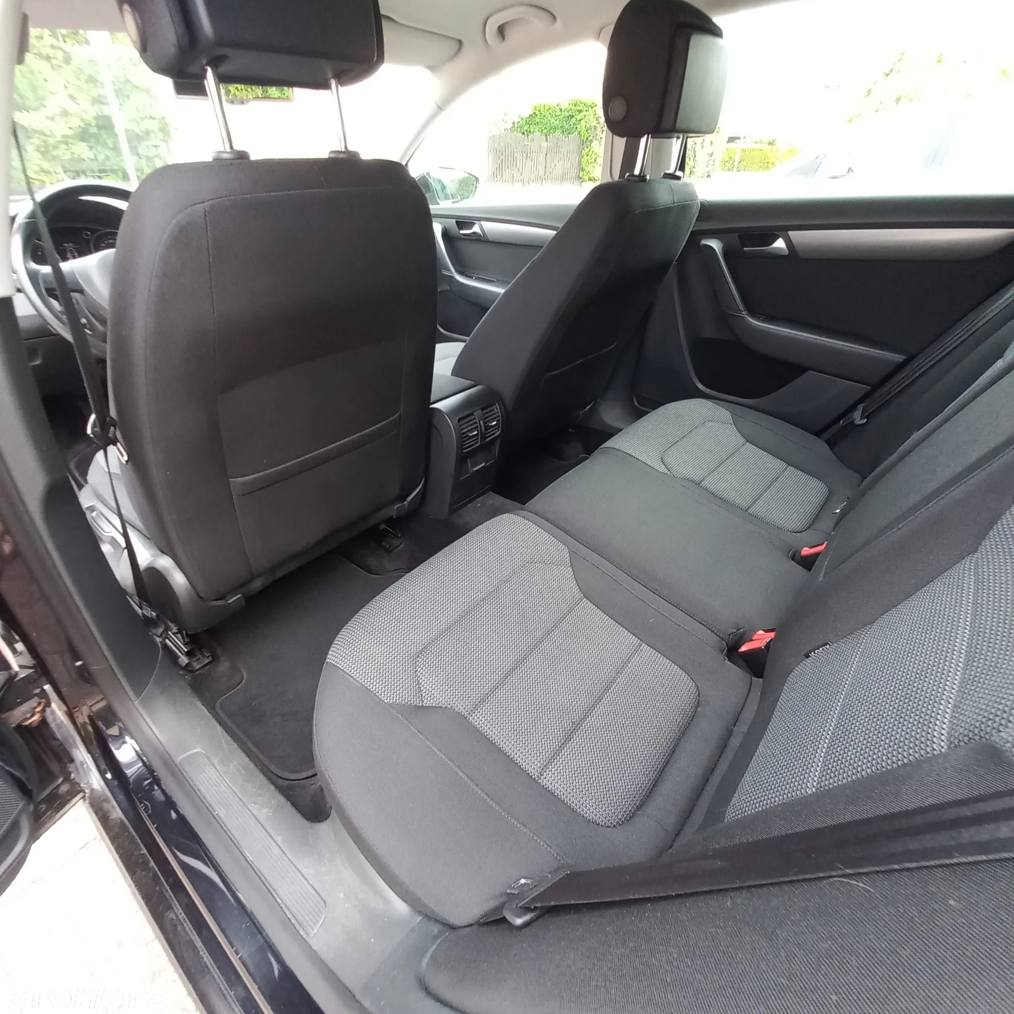Volkswagen Passat 2.0 TDI 4Mot Comfortline - 13