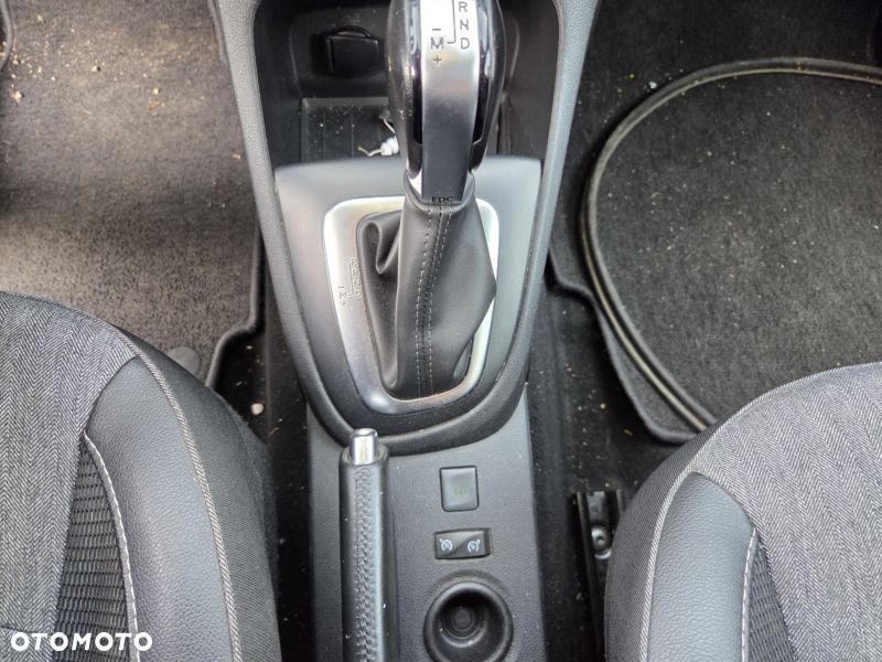Renault Captur (ENERGY) dCi 90 EDC BOSE EDITION - 24