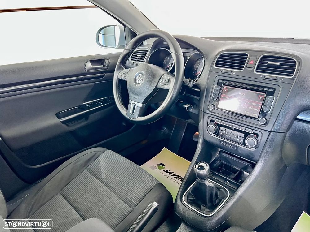 VW Golf Variant 1.6 TDi Confortline - 4