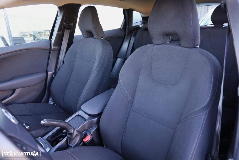 Volvo V40 2.0 D2 Kinetic - 8