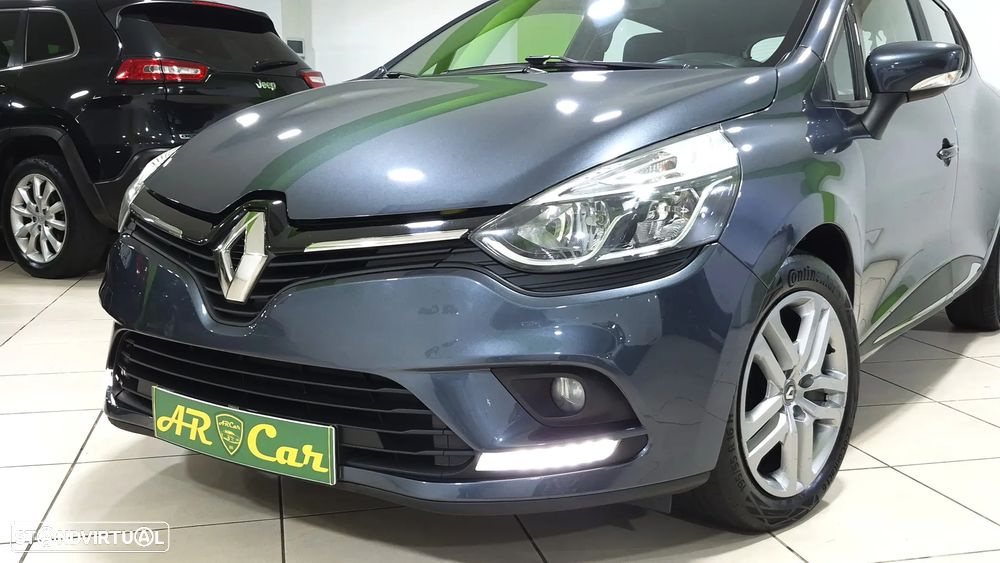 Renault Clio dCi 75 Stop & Start Expression - 24