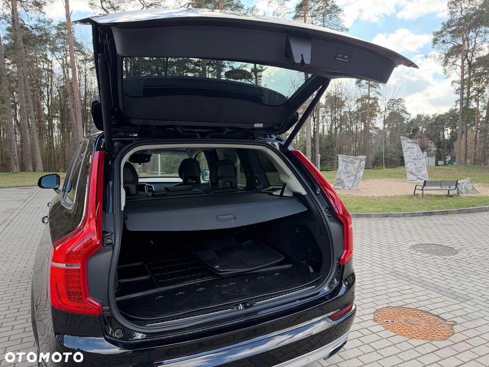 Volvo XC 90 - 33