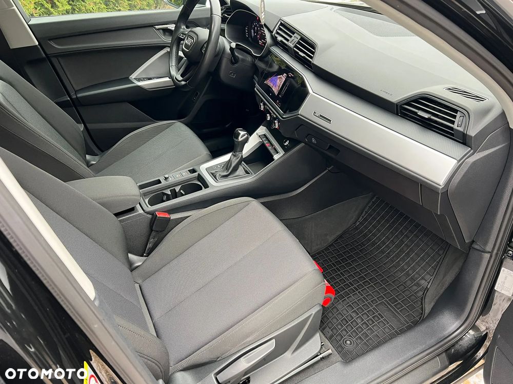 Audi Q3 35 TFSI S tronic - 5