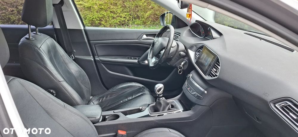 Peugeot 308 1.6 BlueHDi Business Line S&S - 14