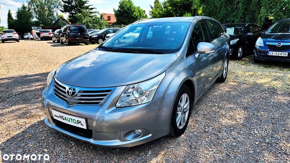 Toyota Avensis - 29