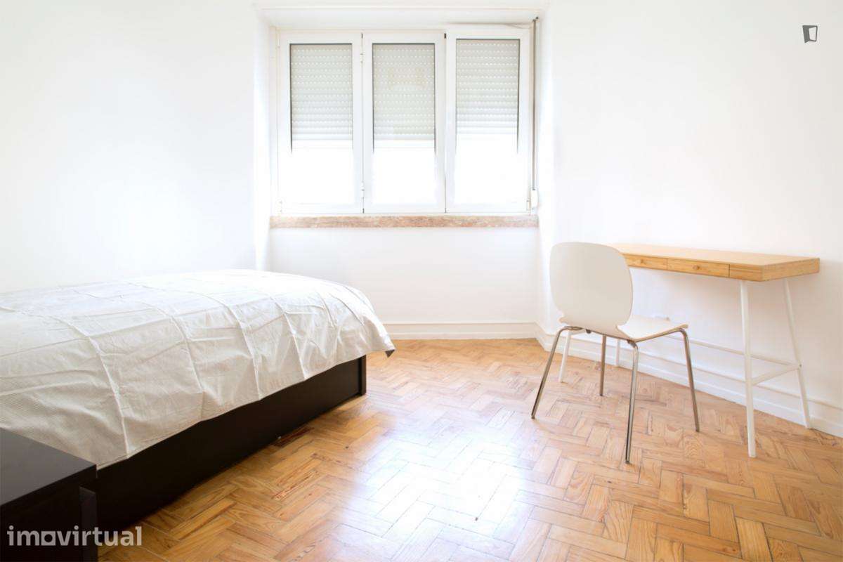 Quarto - localizado em Santa Apolónia Lisbon - Grande imagem: 2/12