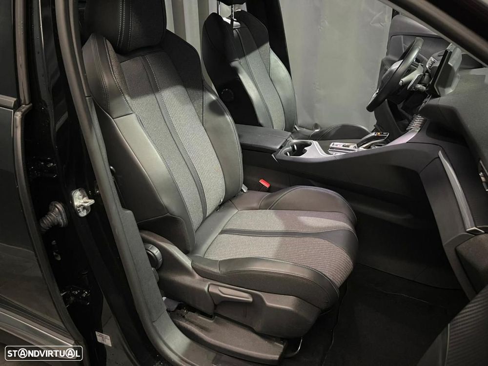 Peugeot 3008 1.6 Hybrid Allure Pack e-EAT8 - 20