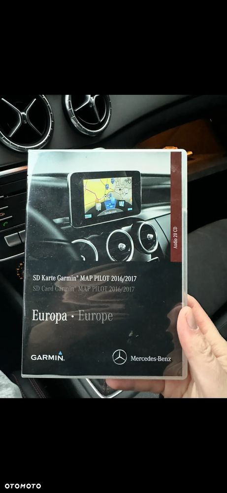 Mercedes-Benz CLA 200 d AMG Line - 19
