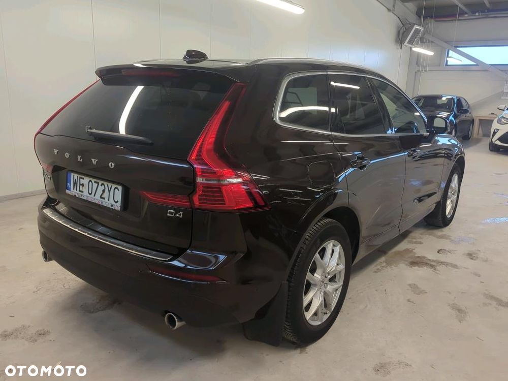Volvo XC 60 D4 Momentum - 3