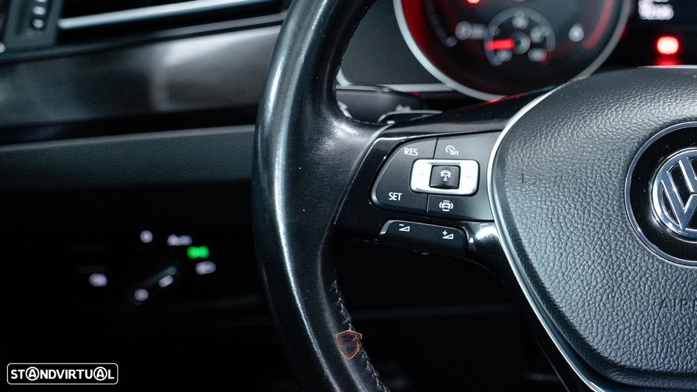 VW Arteon 2.0 TDI Elegance DSG - 23