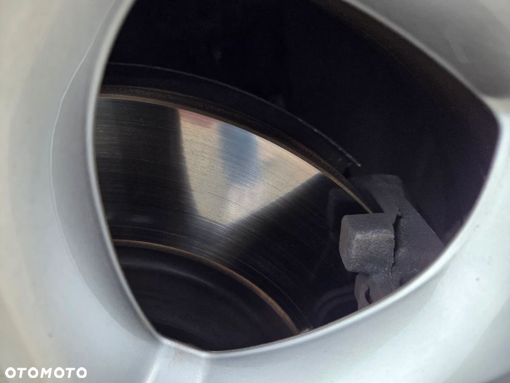 Ford Kuga 2.0 TDCi 4x4 Individual - 22