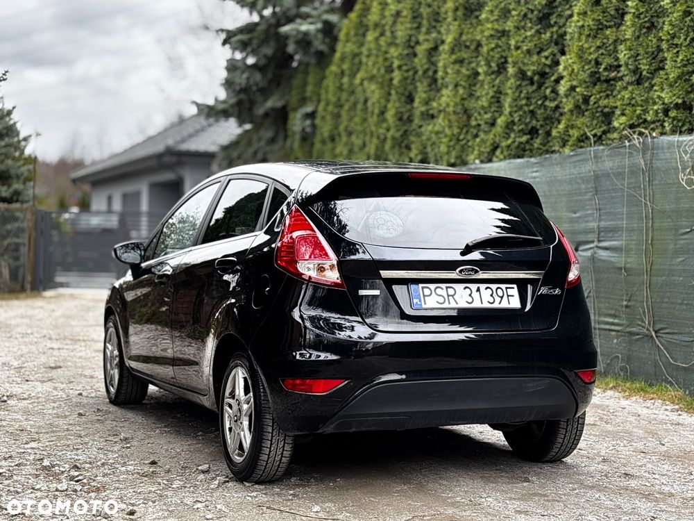 Ford Fiesta 1.0 EcoBoost Titanium - 4
