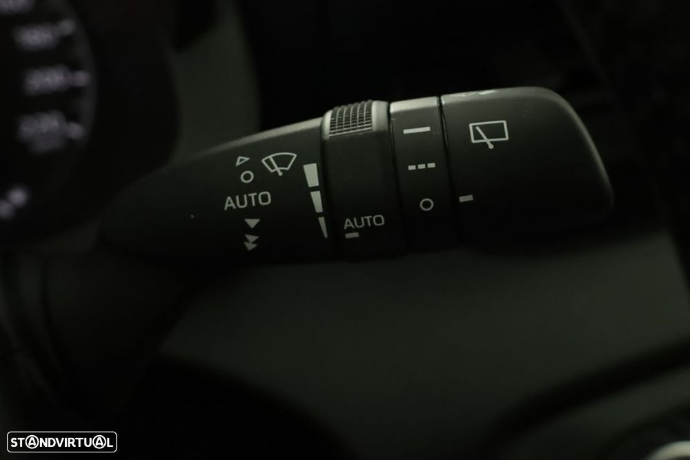 Toyota Yaris 1.0 VVT-i Comfort Plus - 16