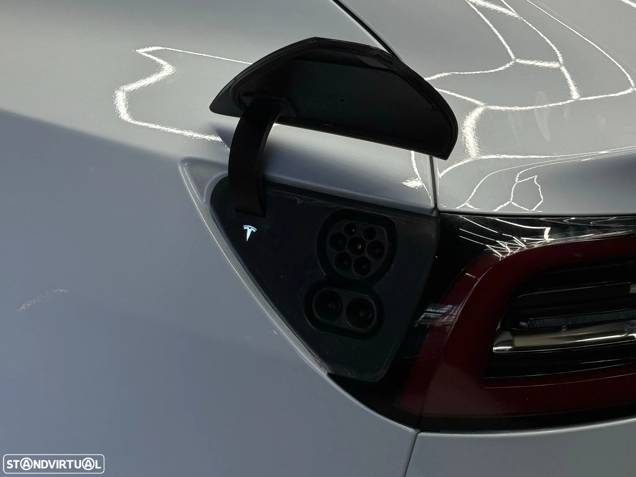 Tesla Model 3 Standard Range Plus RWD - 18