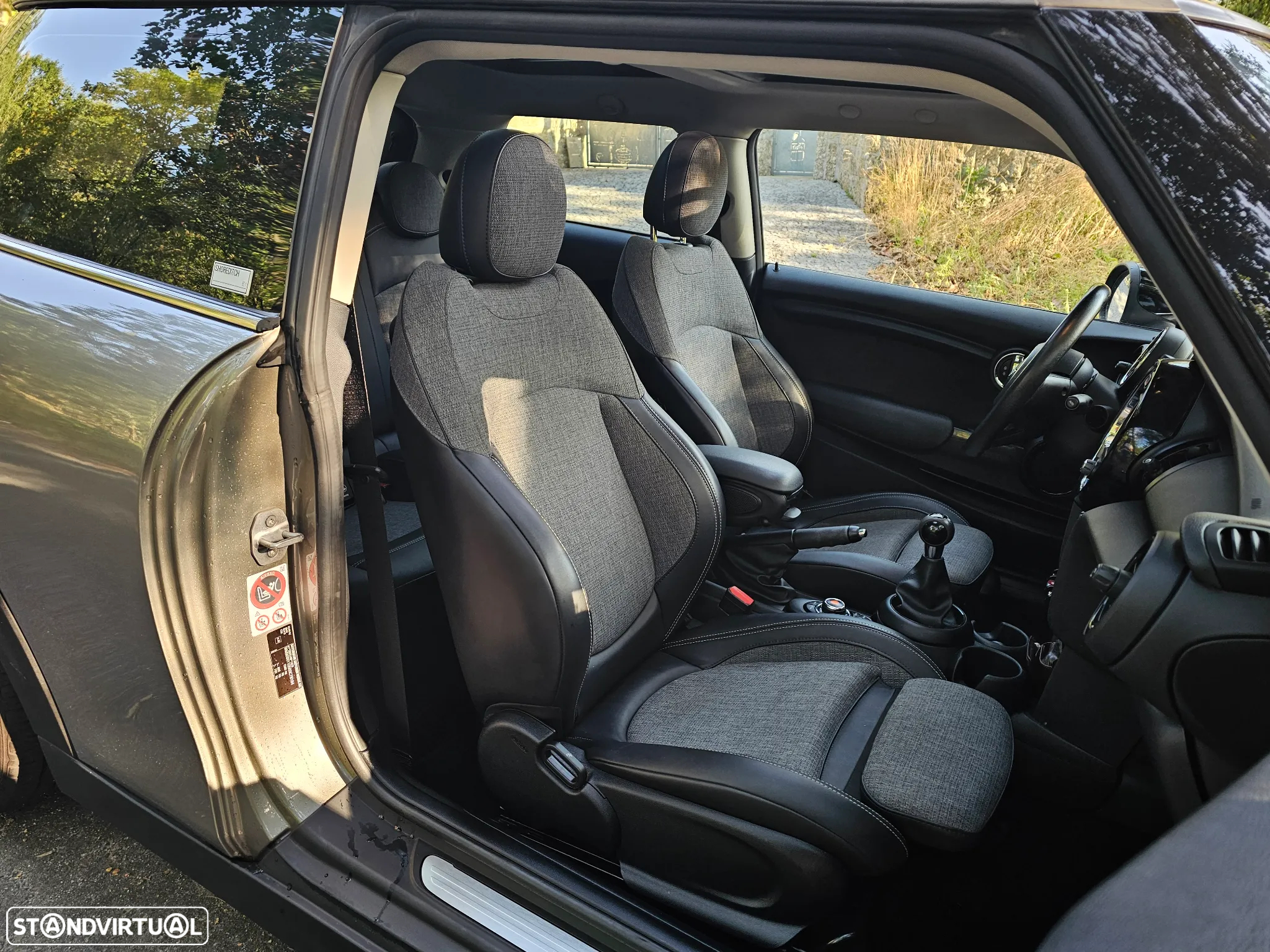 MINI 3 Portas Cooper D 60 Years - 11